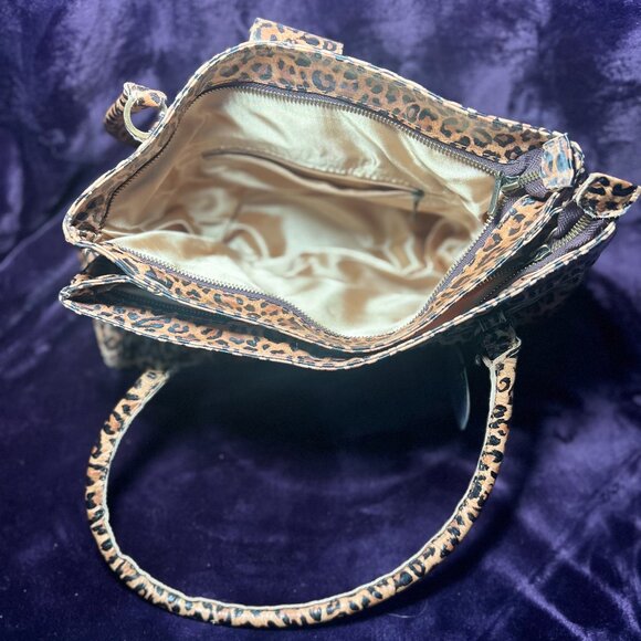 OASIS | Vintage Leopard Print Purse - Picture 3 of 5